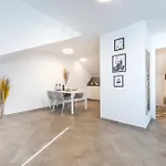 Poco Loco Διαμέρισμα *