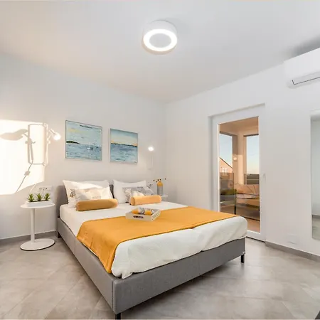 Apartment Poco Loco Mlini