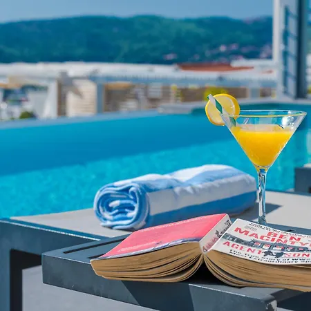 Poco Loco شقة مْليني