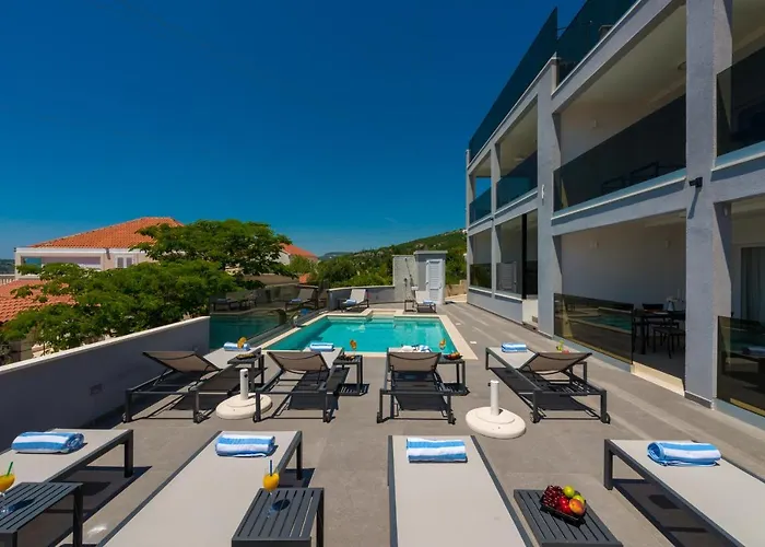 Apartamento Poco Loco Mlini